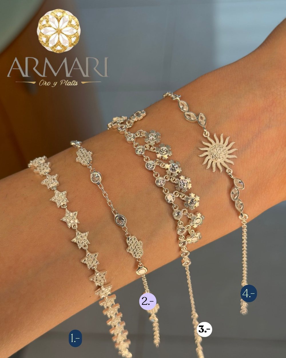 Pulsera ajustable · estrellas y mano de Fátima